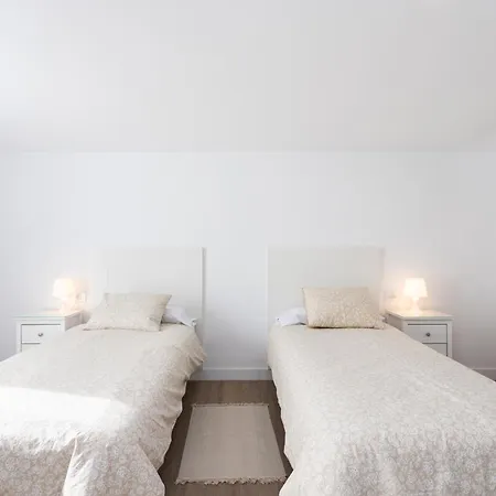 Home2book Exquisite Apt&terrace,