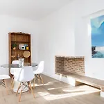 Home2book Exquisite Apt&terrace,