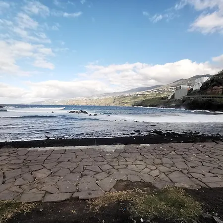 Home2book Exquisite Apt&terrace, Daire Puerto de la Cruz (Tenerife)