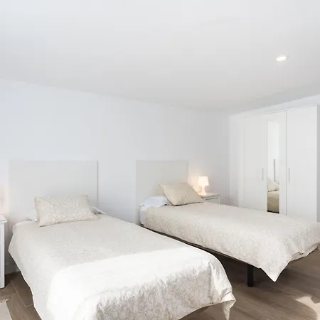 Home2book Exquisite Apt&terrace,