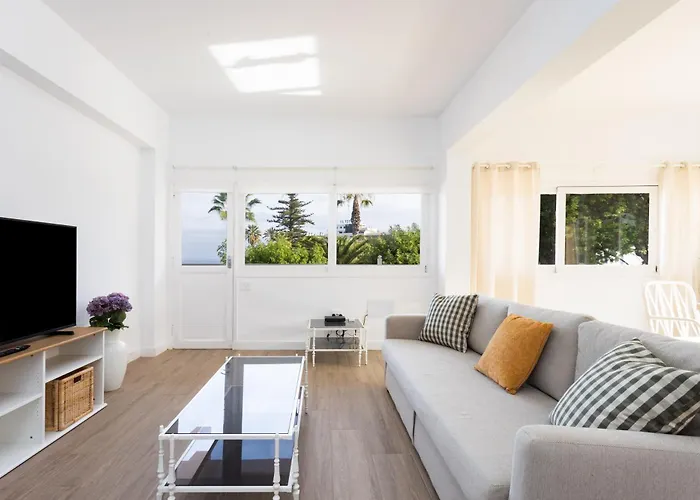 Home2book Exquisite Apt&terrace, Daire