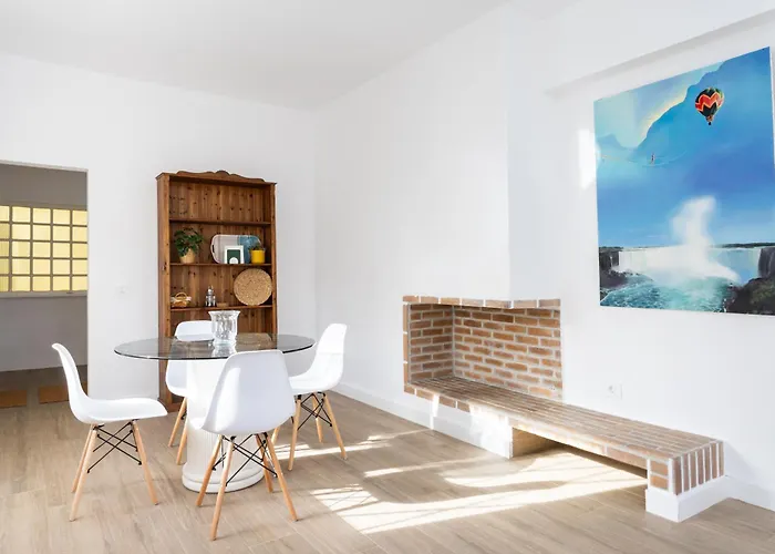 Home2book Exquisite Apt&terrace,