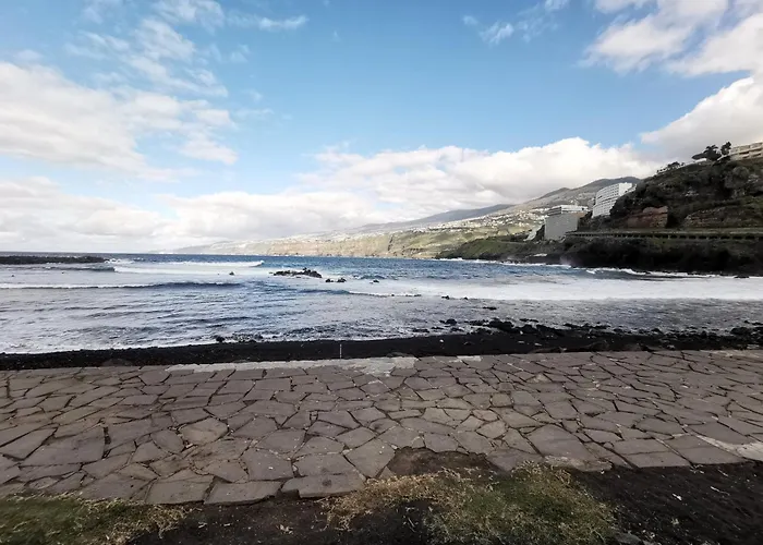 Home2book Exquisite Apt&terrace, Daire Puerto de la Cruz (Tenerife)