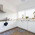 Home2book Exquisite Apt&terrace, Daire *